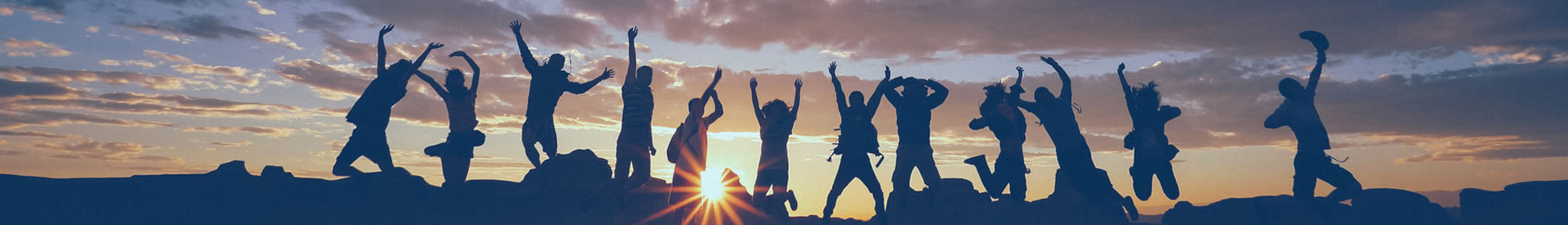 聯(lián)系多鳴-蜂窩板-保溫板-復合板-cfrt-多鳴(青島)新材料科技有限公司